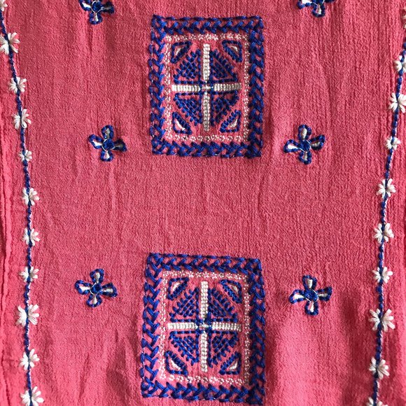 Love Tree Coral Boho Embroidered Blouse Medium - Picture 4 of 11